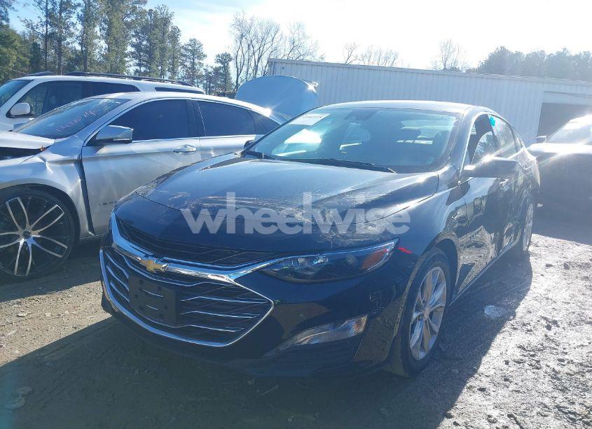 Photo 2 of 2023 Chevrolet Malibu FWD 1LT (VIN 1G1ZD5STXPF230175)