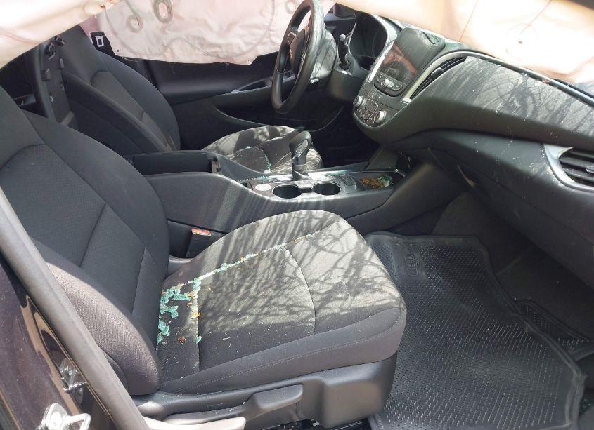 Photo 5 of 2023 Chevrolet Malibu FWD 1LT (VIN 1G1ZD5STXPF230368)