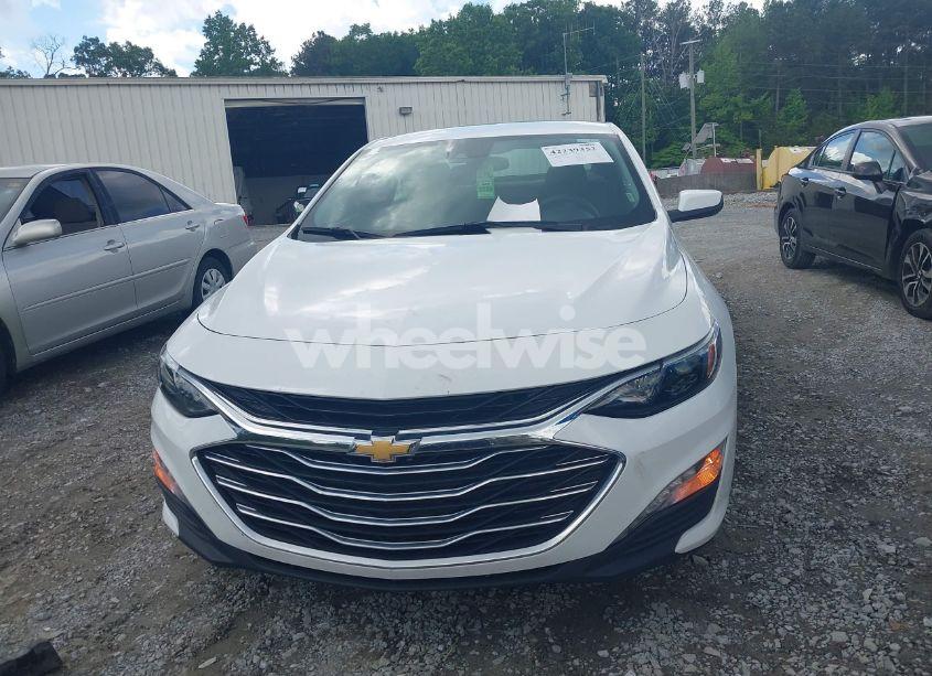 Photo 12 of 2023 Chevrolet Malibu FWD 1LT (VIN 1G1ZD5STXPF232377)