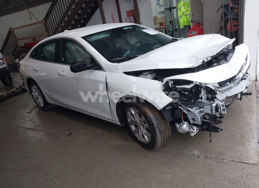 2023 Chevrolet Malibu FWD 1LT (VIN 1G1ZD5STXPF232492) main photo