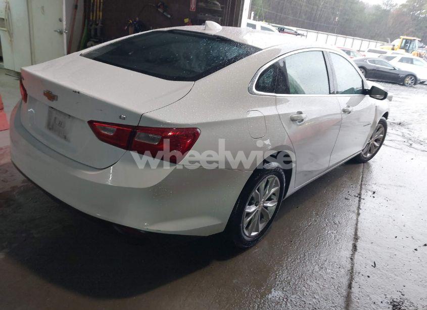 Photo 4 of 2023 Chevrolet Malibu FWD 1LT (VIN 1G1ZD5STXPF232492)