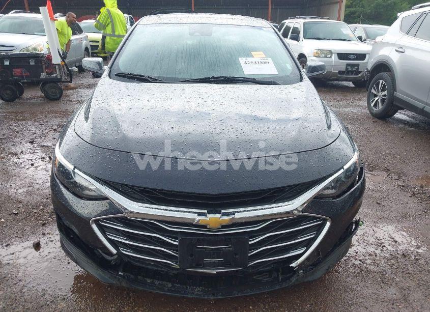 Photo 12 of 2023 Chevrolet Malibu FWD 1LT (VIN 1G1ZD5STXPF242018)