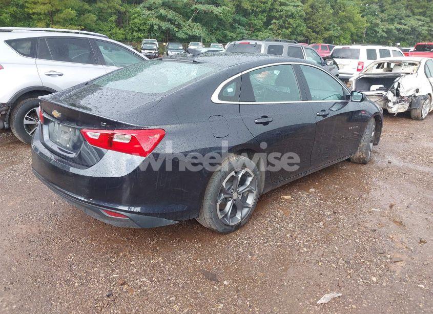 Photo 4 of 2023 Chevrolet Malibu FWD 1LT (VIN 1G1ZD5STXPF242018)