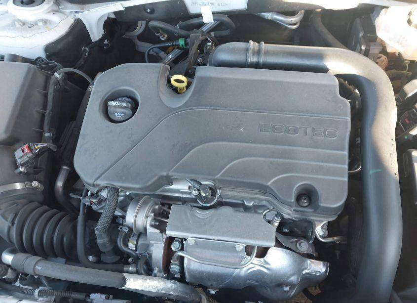 Photo 10 of 2024 Chevrolet Malibu FWD 1LT (VIN 1G1ZD5STXRF132122)