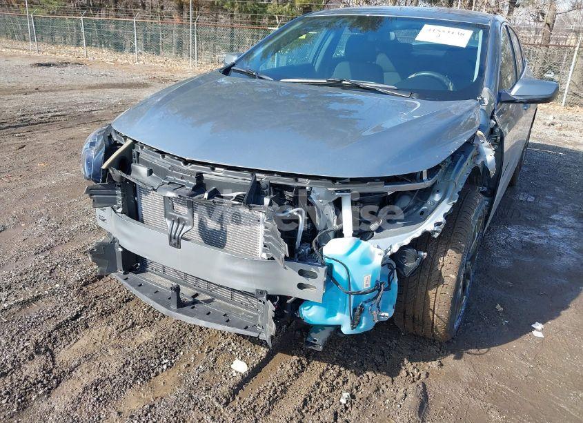 Photo 6 of 2024 Chevrolet Malibu FWD 1LT (VIN 1G1ZD5STXRF135358)