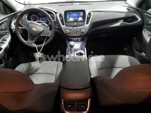 Photo 2 of 2024 CHEVROLET MALIBU LT (VIN 1G1ZD5STXRF141659)