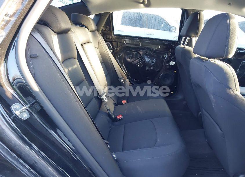 Photo 8 of 2024 Chevrolet Malibu FWD 1LT (VIN 1G1ZD5STXRF162074)