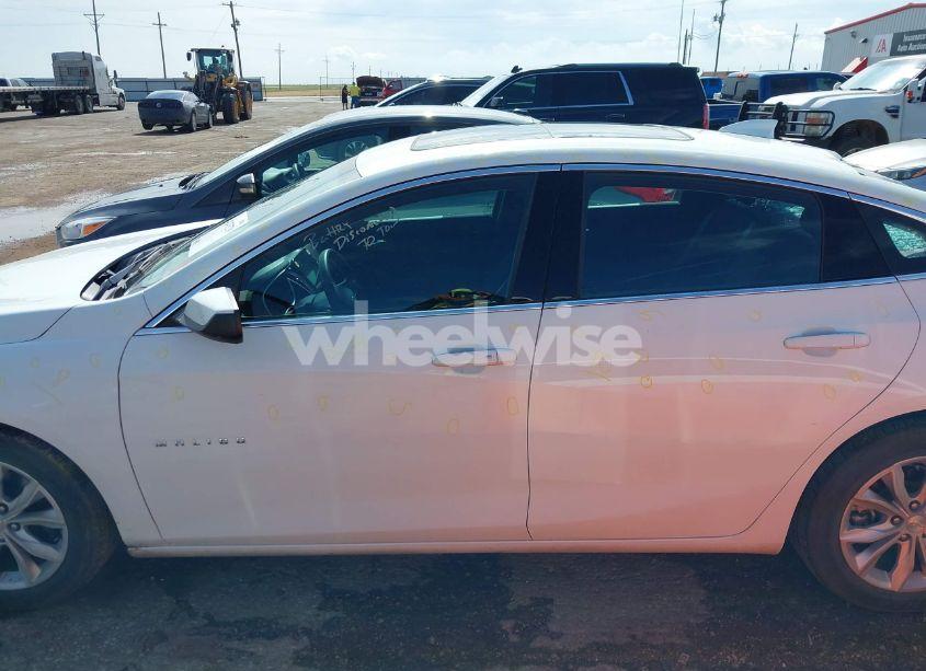 Photo 14 of 2024 Chevrolet Malibu FWD 1LT (VIN 1G1ZD5STXRF207675)