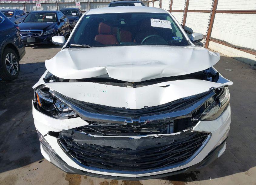 Photo 12 of 2024 Chevrolet Malibu FWD 1LT (VIN 1G1ZD5STXRF248372)