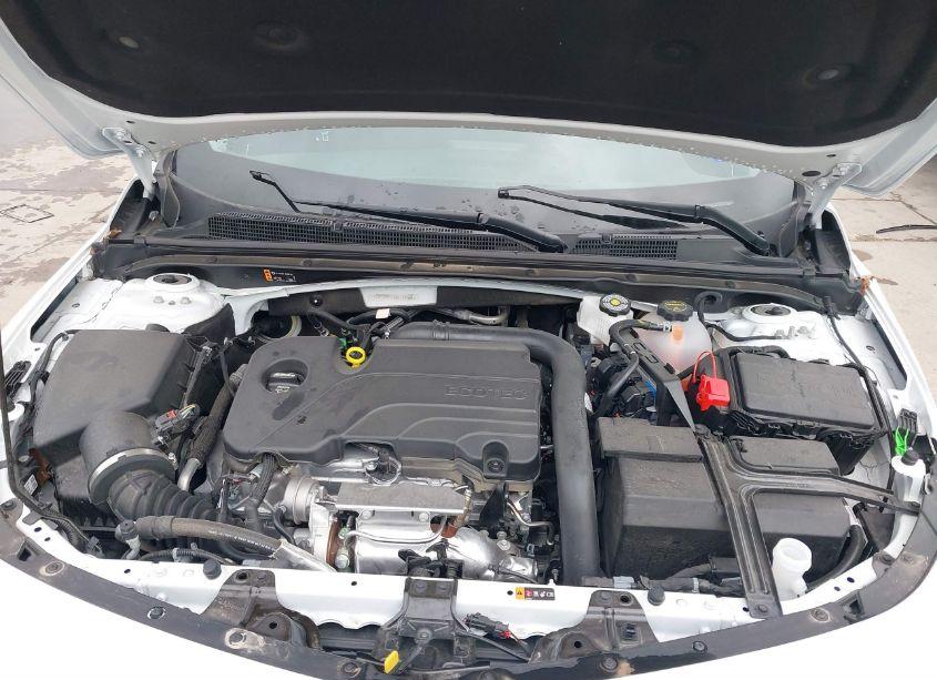 Photo 10 of 2025 Chevrolet Malibu FWD 1LT (VIN 1G1ZD5STXSF114564)