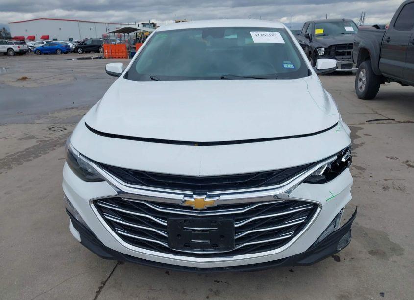 Photo 11 of 2025 Chevrolet Malibu FWD 1LT (VIN 1G1ZD5STXSF114564)