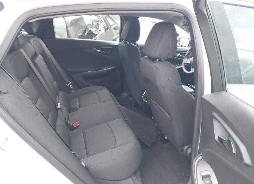 Photo 8 of 2025 Chevrolet Malibu FWD 1LT (VIN 1G1ZD5STXSF114564)