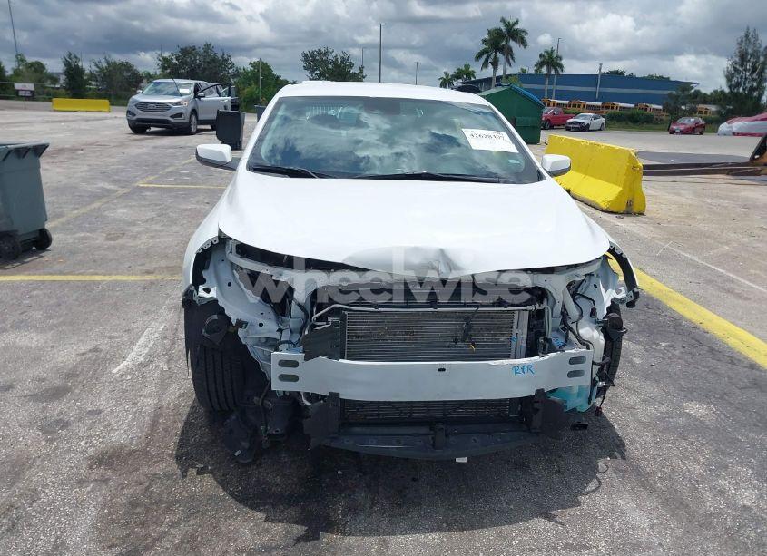 Photo 6 of 2025 Chevrolet Malibu FWD 1LT (VIN 1G1ZD5STXSF128464)