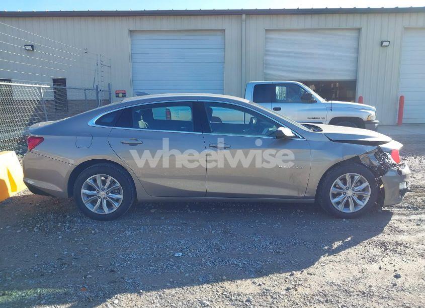 Photo 13 of 2025 Chevrolet Malibu FWD 1LT (VIN 1G1ZD5STXSF150092)