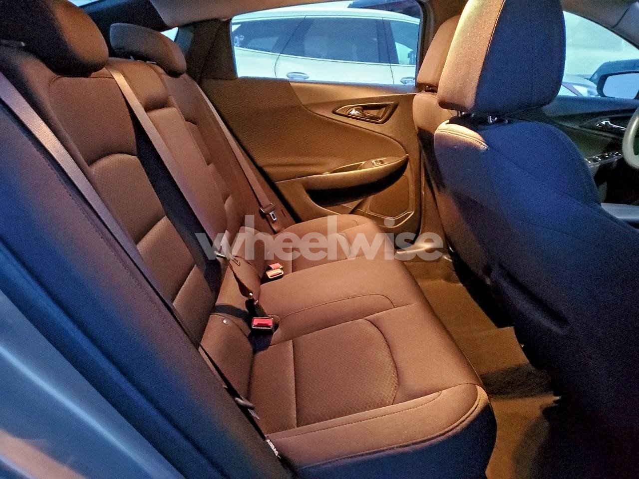 Photo 10 of 2025 CHEVROLET MALIBU LT (VIN 1G1ZD5STXSF157639)