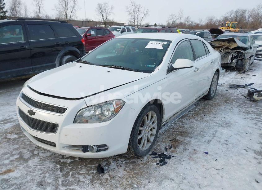 Photo 2 of 2011 Chevrolet Malibu LTZ (VIN 1G1ZE5E12BF176337)