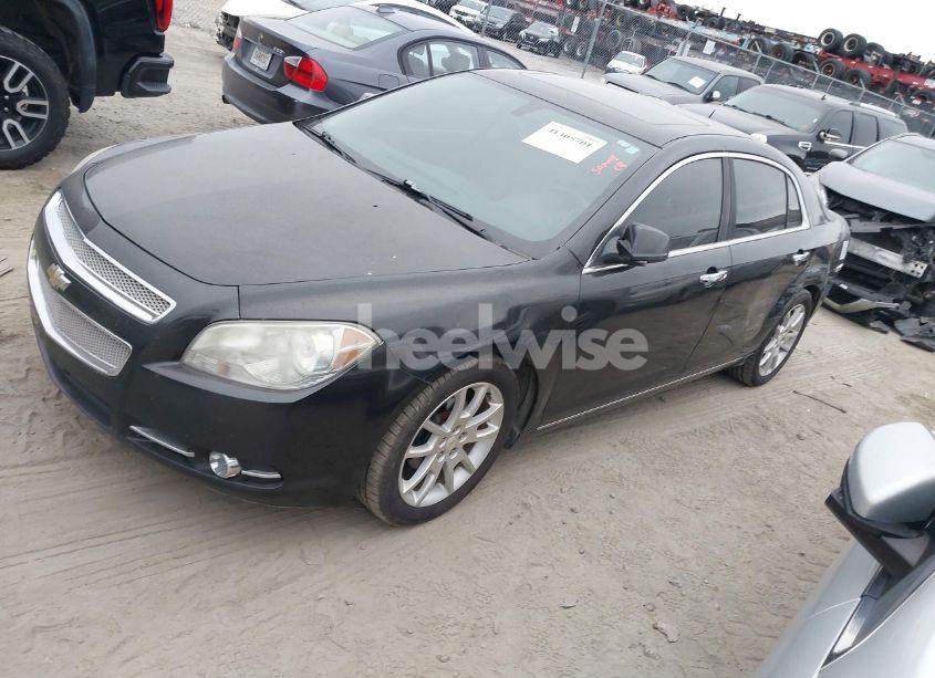 Photo 2 of 2011 Chevrolet Malibu LTZ (VIN 1G1ZE5E13BF285132)