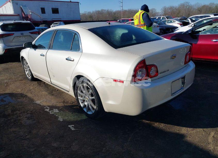 Photo 3 of 2011 Chevrolet Malibu LTZ (VIN 1G1ZE5E13BF364851)