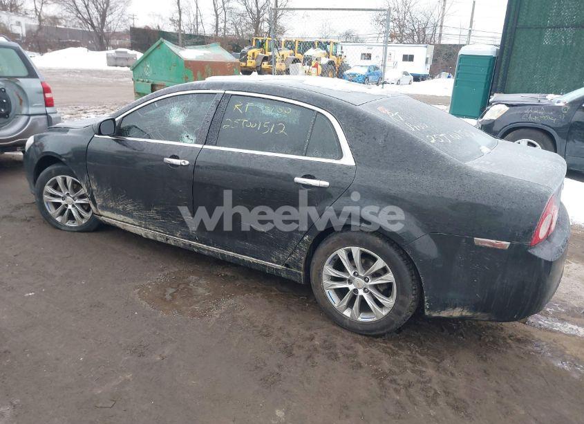 Photo 3 of 2011 Chevrolet Malibu LTZ (VIN 1G1ZE5E14BF317067)