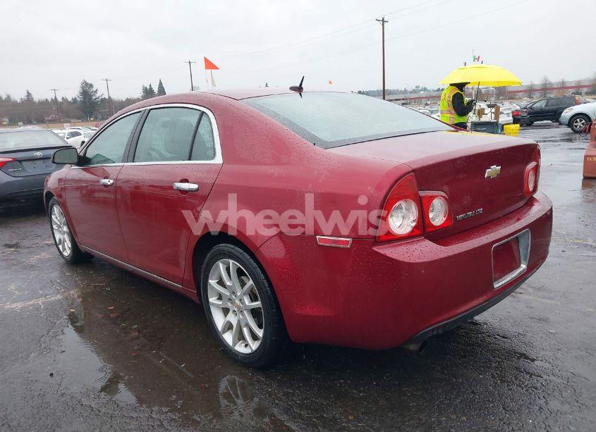Photo 3 of 2011 Chevrolet Malibu LTZ (VIN 1G1ZE5E16BF124032)