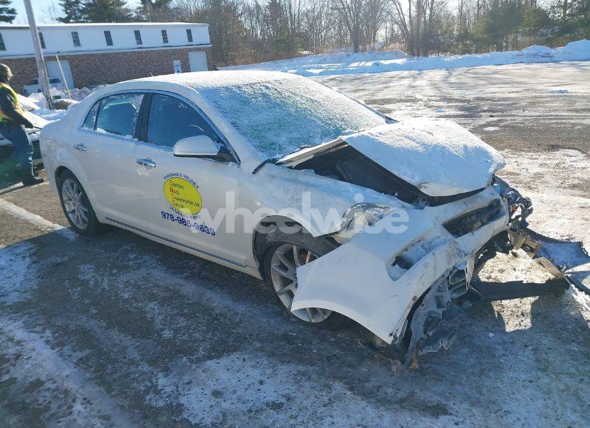 2011 Chevrolet Malibu LTZ (VIN 1G1ZE5E18BF202861) main photo