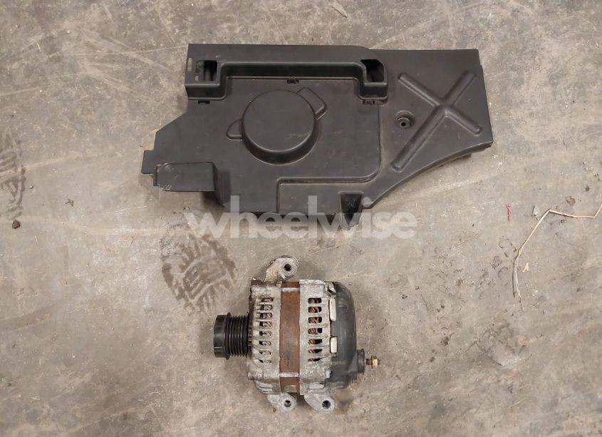 Photo 12 of 2011 Chevrolet Malibu LTZ (VIN 1G1ZE5E18BF207882)