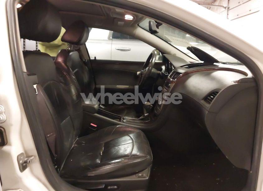 Photo 5 of 2011 Chevrolet Malibu LTZ (VIN 1G1ZE5E18BF207882)