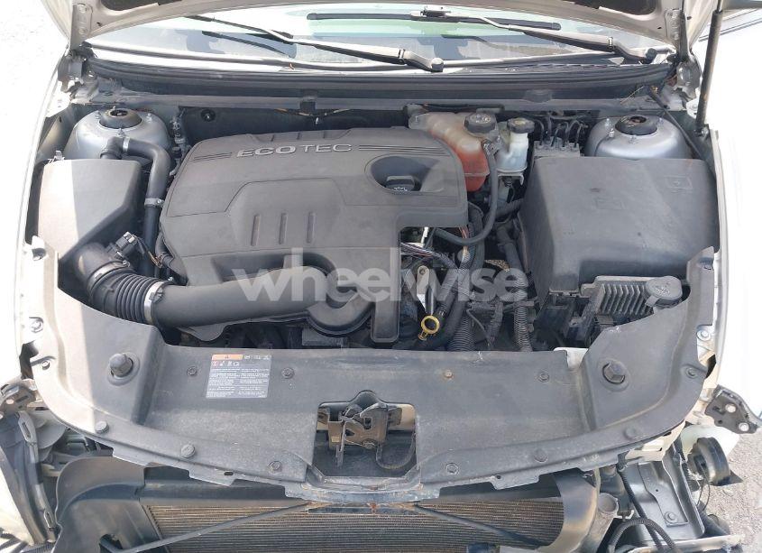 Photo 10 of 2011 Chevrolet Malibu LTZ (VIN 1G1ZE5E18BF384335)