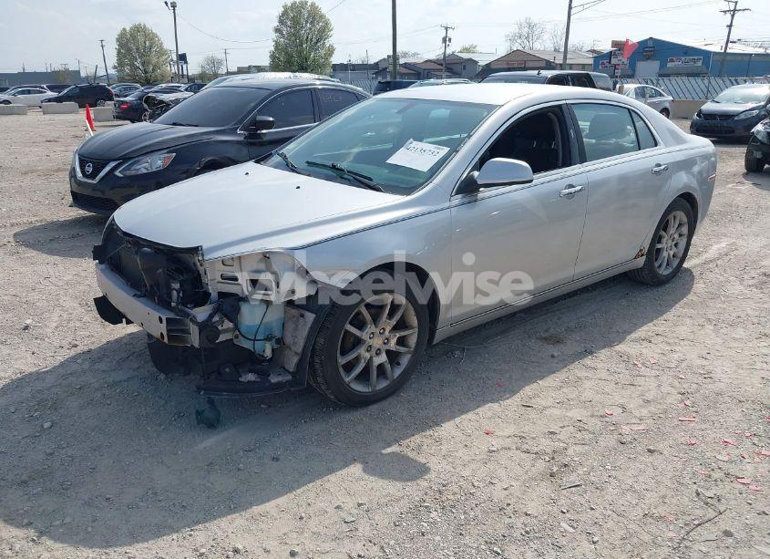 Photo 2 of 2011 Chevrolet Malibu LTZ (VIN 1G1ZE5E18BF384335)