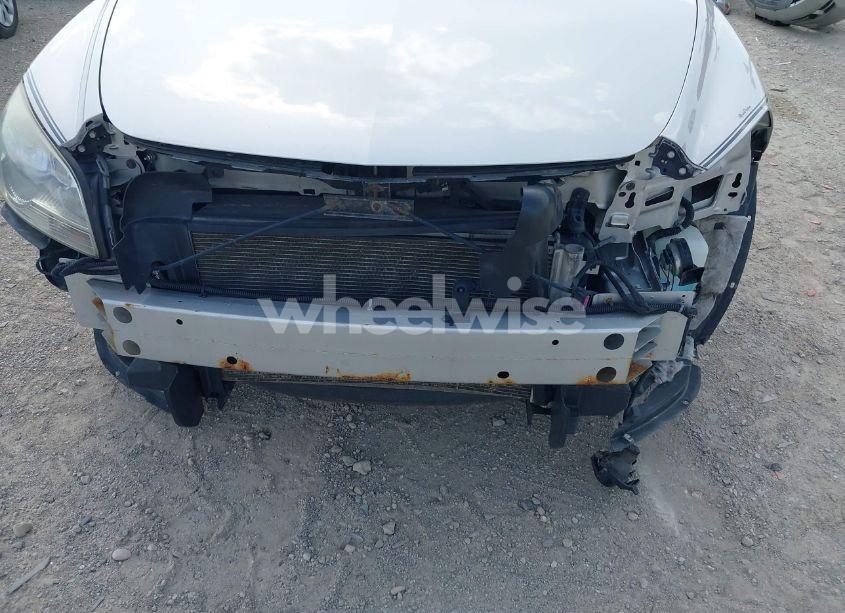 Photo 6 of 2011 Chevrolet Malibu LTZ (VIN 1G1ZE5E18BF384335)