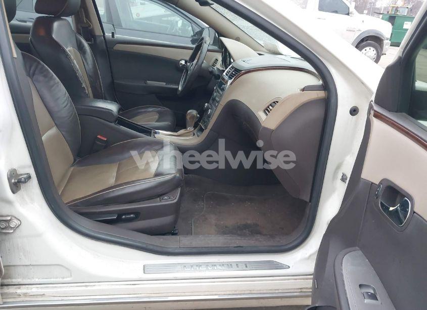 Photo 5 of 2011 Chevrolet Malibu LTZ (VIN 1G1ZE5E18BF388109)