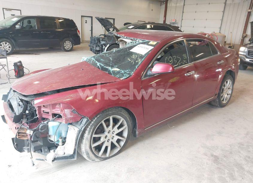 Photo 2 of 2011 Chevrolet Malibu LTZ (VIN 1G1ZE5E19BF278038)