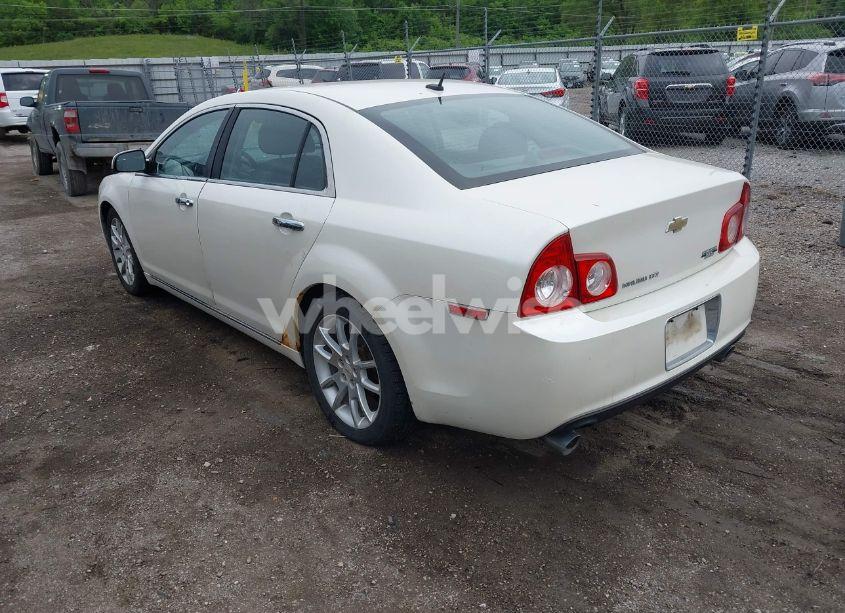 Photo 3 of 2011 Chevrolet Malibu LTZ (VIN 1G1ZE5E70BF108090)