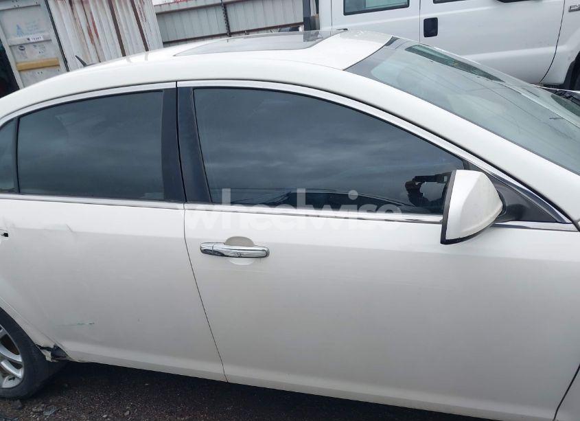 Photo 13 of 2010 Chevrolet Malibu LTZ (VIN 1G1ZE5E71AF325050)