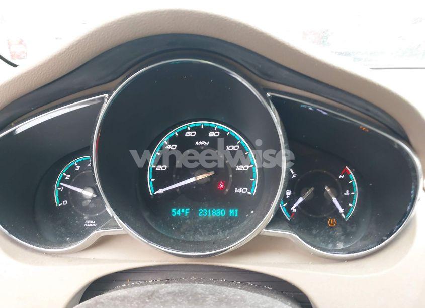 Photo 7 of 2010 Chevrolet Malibu LTZ (VIN 1G1ZE5E71AF325050)