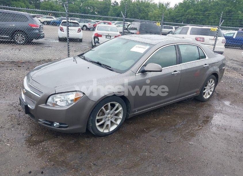 Photo 2 of 2010 Chevrolet Malibu LTZ (VIN 1G1ZE5E72A4125063)