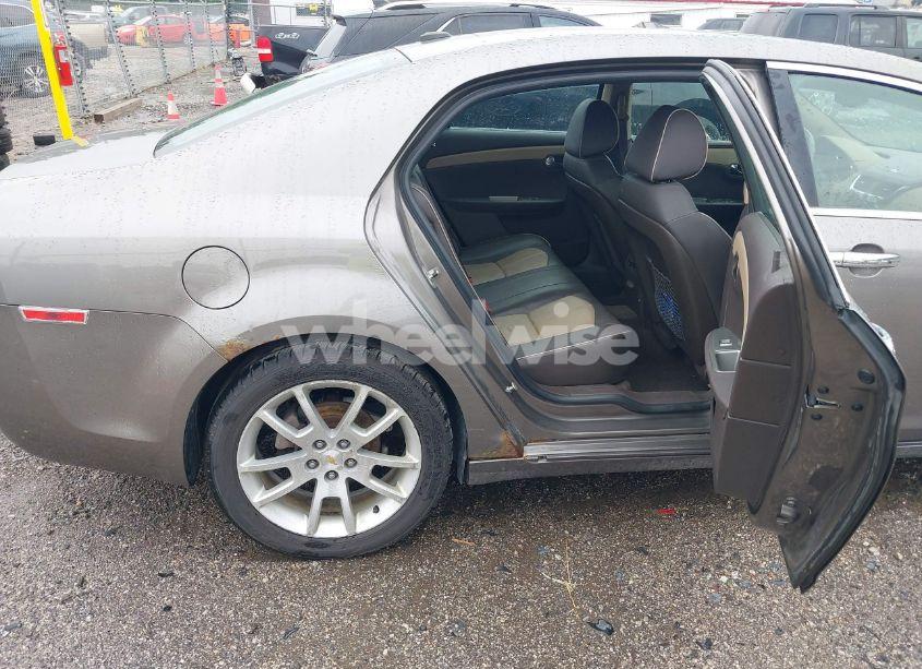 Photo 8 of 2010 Chevrolet Malibu LTZ (VIN 1G1ZE5E72A4125063)