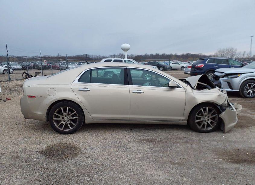 Photo 13 of 2010 Chevrolet Malibu LTZ (VIN 1G1ZE5E72AF153563)