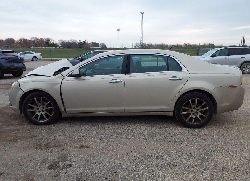 Photo 14 of 2010 Chevrolet Malibu LTZ (VIN 1G1ZE5E72AF153563)