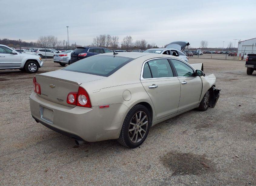 Photo 4 of 2010 Chevrolet Malibu LTZ (VIN 1G1ZE5E72AF153563)
