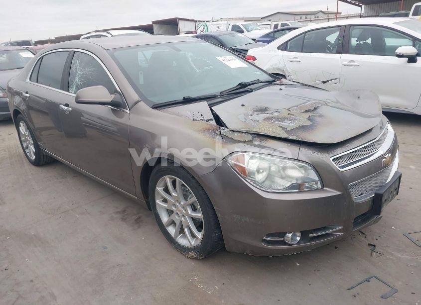 2010 Chevrolet Malibu LTZ (VIN 1G1ZE5E72AF205256) main photo