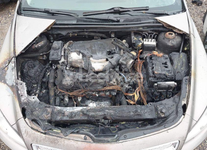 Photo 10 of 2010 Chevrolet Malibu LTZ (VIN 1G1ZE5E72AF205256)