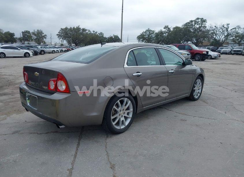 Photo 4 of 2010 Chevrolet Malibu LTZ (VIN 1G1ZE5E73AF272268)