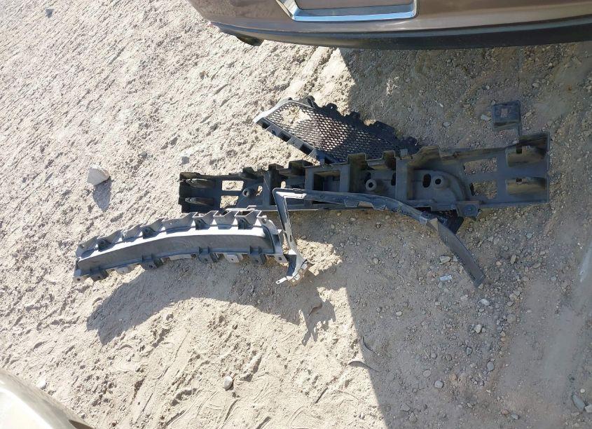 Photo 12 of 2011 Chevrolet Malibu LTZ (VIN 1G1ZE5E73BF304539)