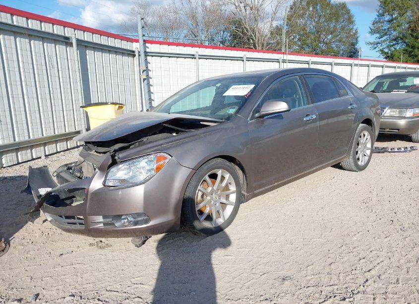 Photo 2 of 2011 Chevrolet Malibu LTZ (VIN 1G1ZE5E73BF304539)