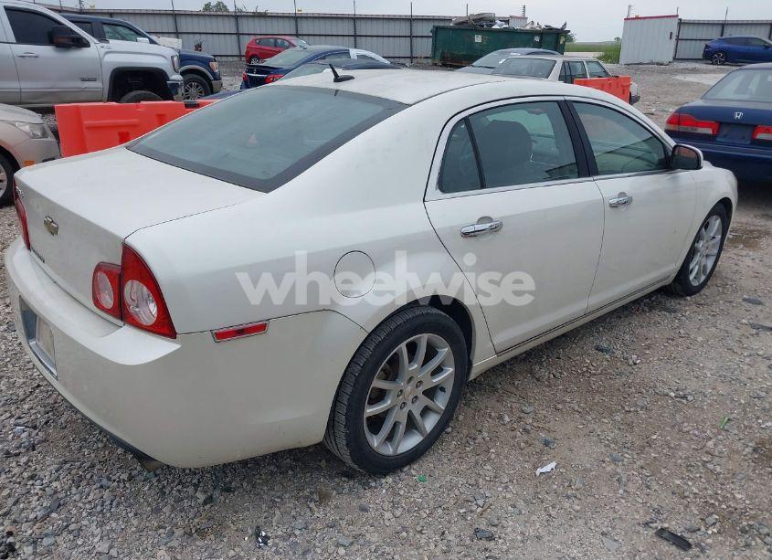 Photo 4 of 2010 Chevrolet Malibu LTZ (VIN 1G1ZE5E74AF250229)