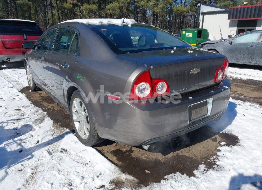 Photo 3 of 2010 Chevrolet Malibu LTZ (VIN 1G1ZE5E75AF222780)