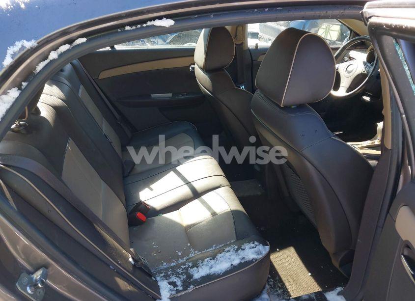 Photo 8 of 2010 Chevrolet Malibu LTZ (VIN 1G1ZE5E75AF222780)