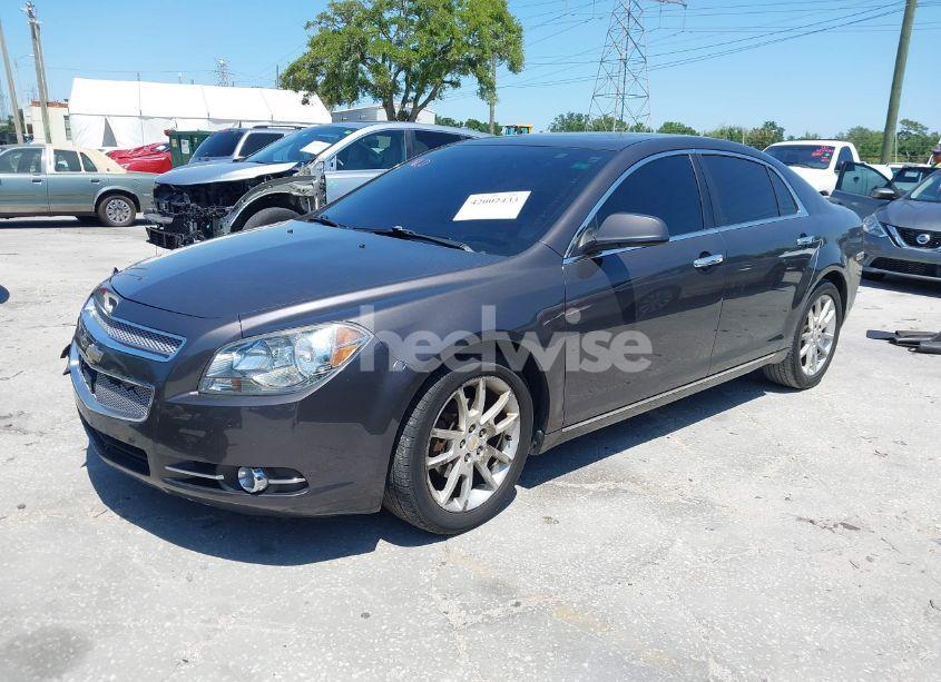 Photo 2 of 2011 Chevrolet Malibu LTZ (VIN 1G1ZE5E75BF184694)