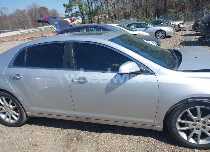 Photo 14 of 2011 Chevrolet Malibu LTZ (VIN 1G1ZE5E76BF111026)